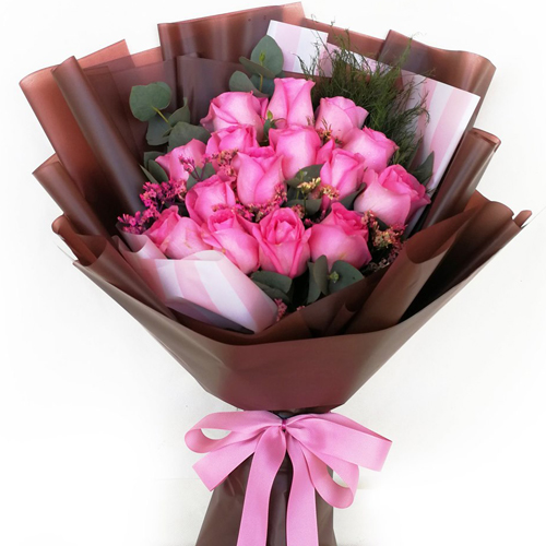 12 Pcs Imported Pink Roses In Bouquet-image-0