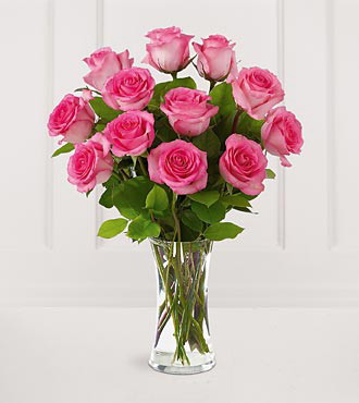 1 Dozen Pink Roses In Vase-image-0