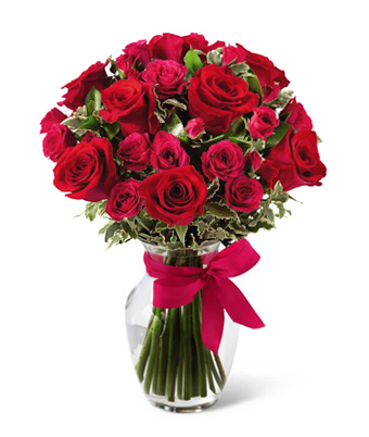 20 Pcs Red Roses in Vase-image-0