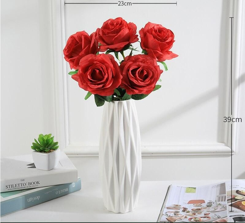 5 Pcs Red Roses in Vase-image-0